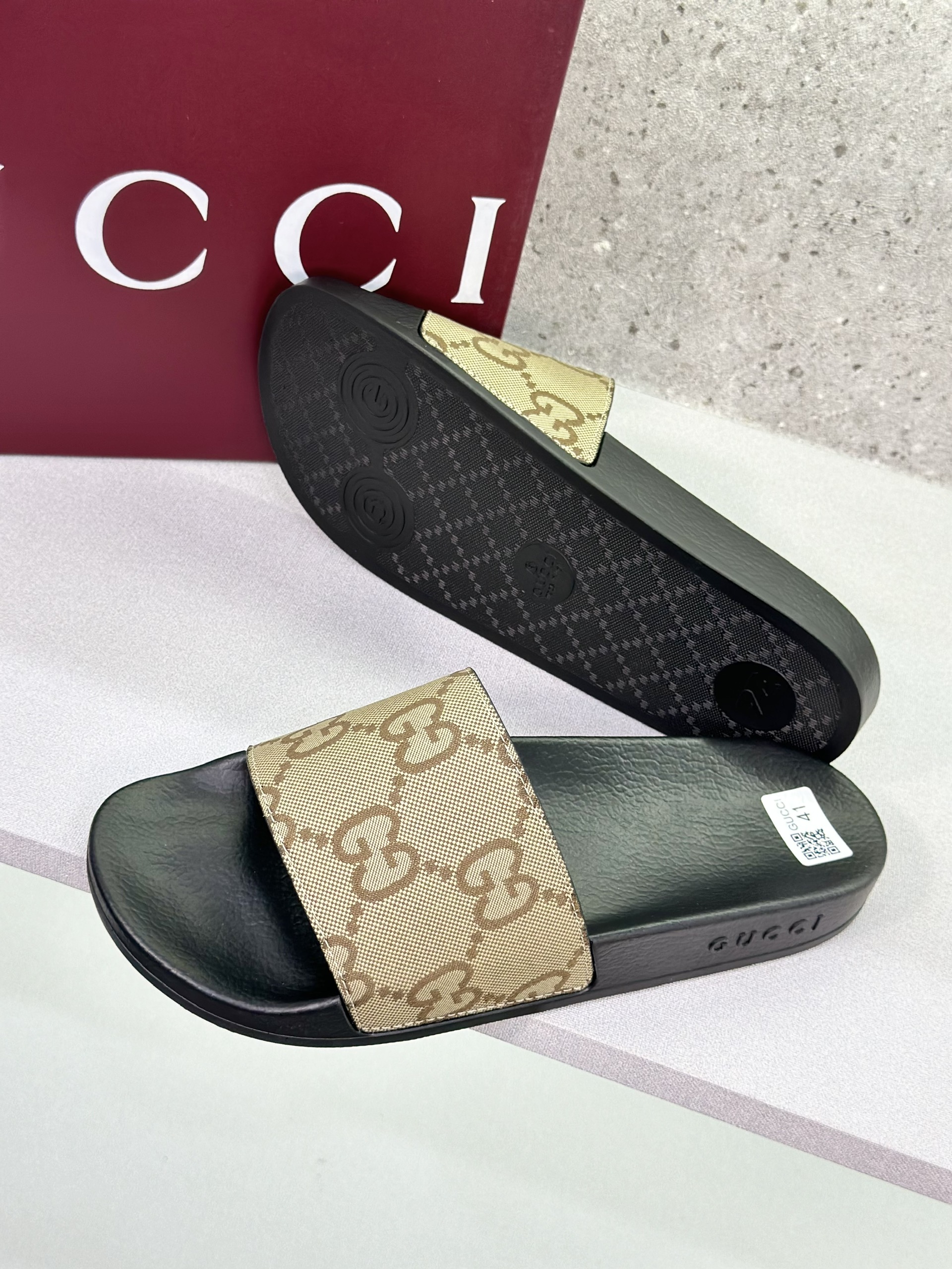 Dép lê quai ngang Gucci GC Đen quai Nâu logo GG vải Like Auth on web fullbox bill thẻ VTN